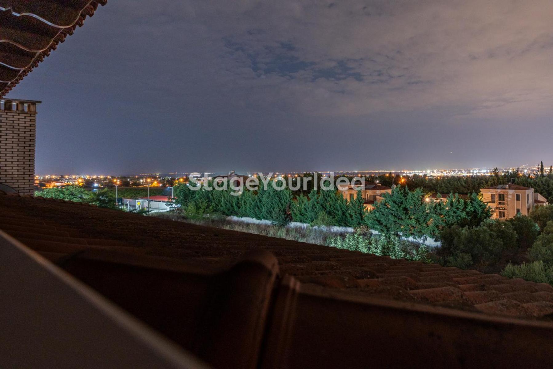 Luxury Appartment, Only 7 Minutes From Thessaloniki Airport And 15 Minutes From City Center ,For 8-23 People Also For Gatherings And Parties Neon Rysion Bagian luar foto